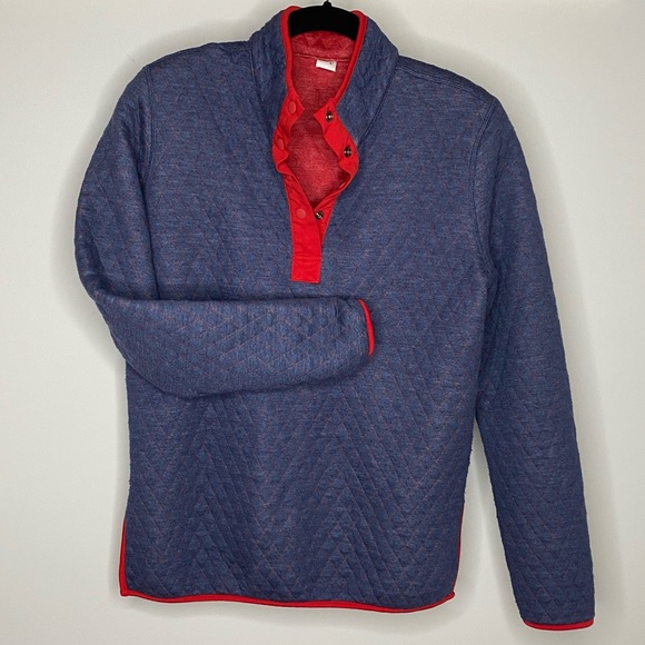 COPY - Marine Layer Reversible Diamond Quilted Pu… - Picture 6 of 9